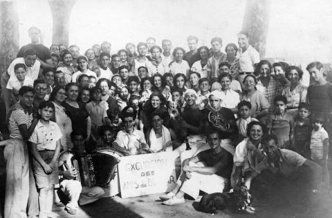 <a href="/fr/2924">Membres du mouvement de jeunesse Beitar, Afrique du Nord, années 1940</a>